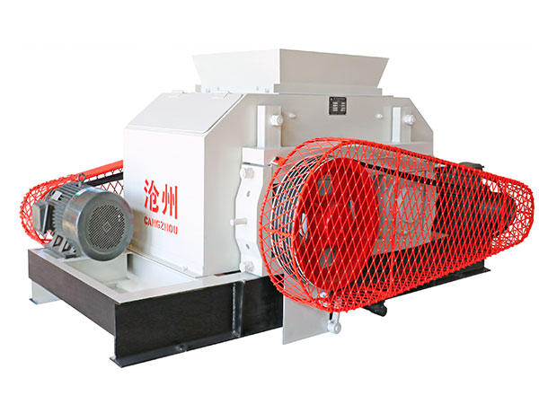 強(qiáng)力細(xì)碎對(duì)輥機(jī).